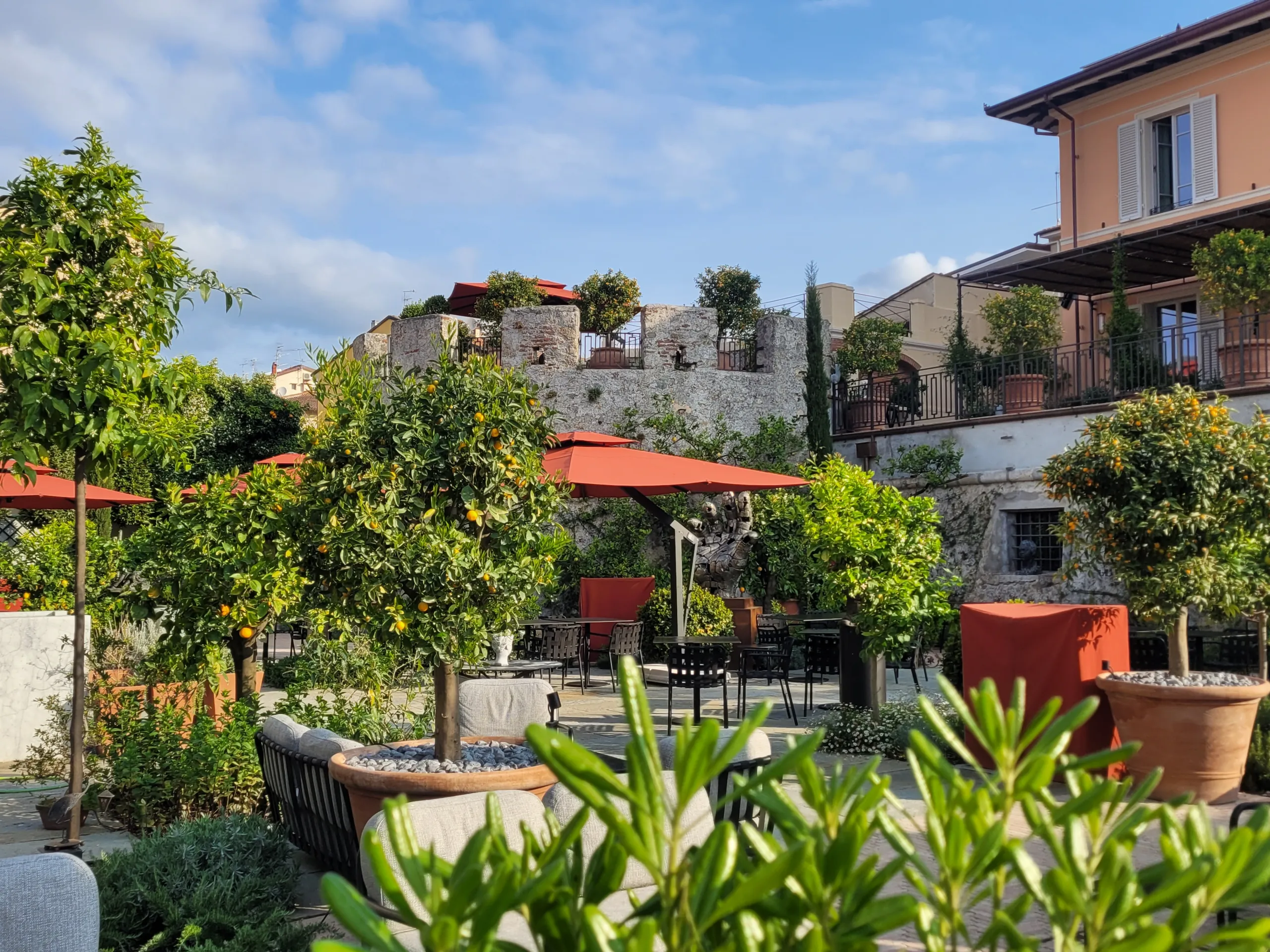 Hôtel Paradis-20220420_084103